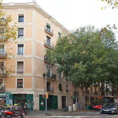 Bright Viladomat Barcelona